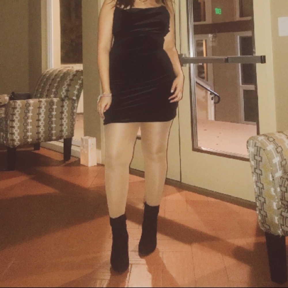 Mini black velvet dress! Super comfy!